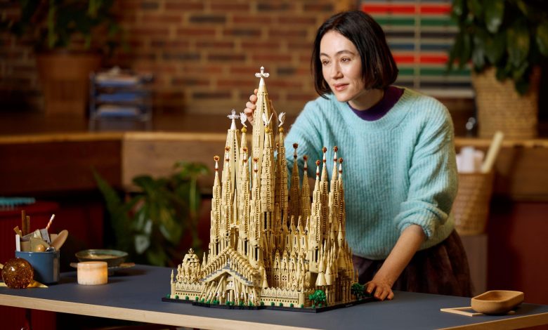 LEGO Architecture Sets and Iconic Landmark Models LEGO Architecture Sets and Iconic Landmark Models